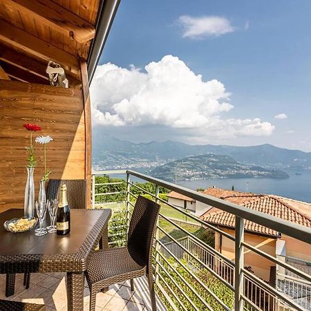 La Dolce Vita - Vista Lago E Piscina Parzanica Exteriér fotografie