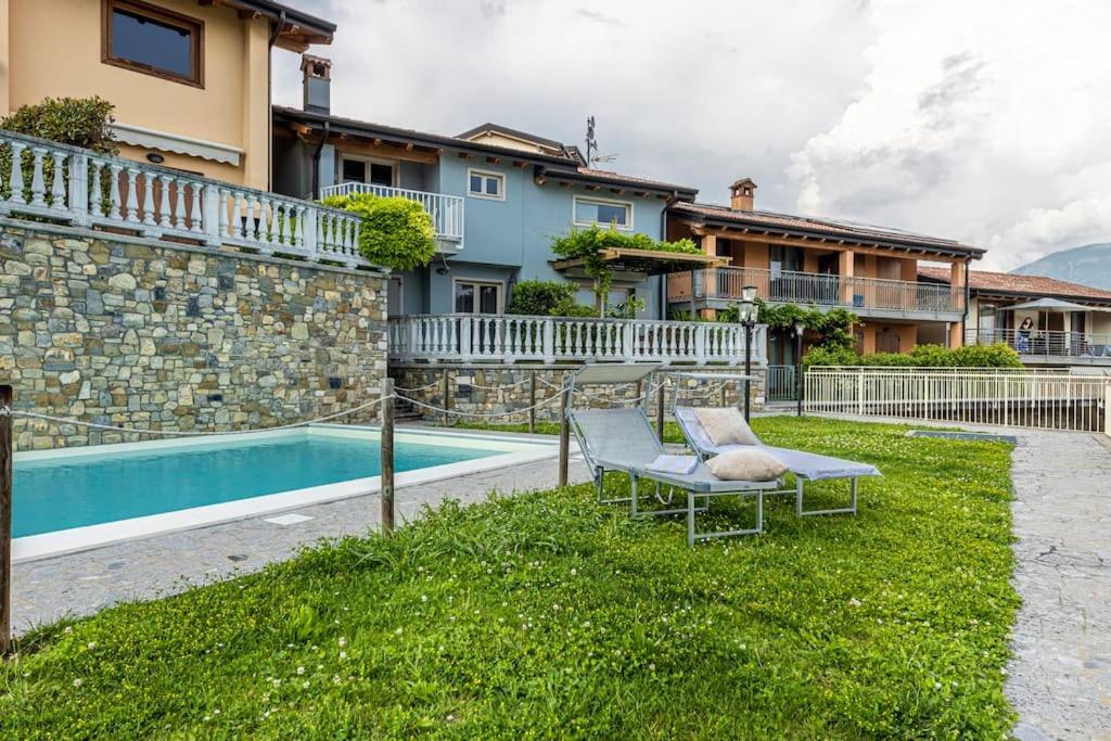 La Dolce Vita - Vista Lago E Piscina Parzanica Exteriér fotografie