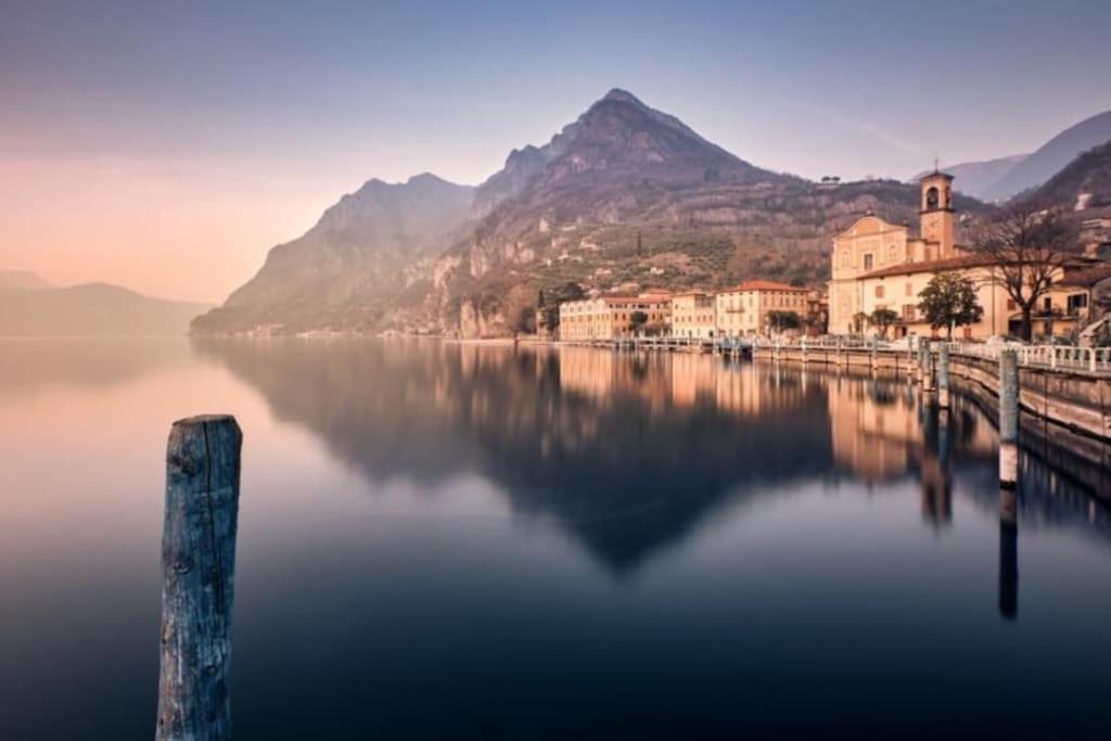La Dolce Vita - Vista Lago E Piscina Parzanica Exteriér fotografie